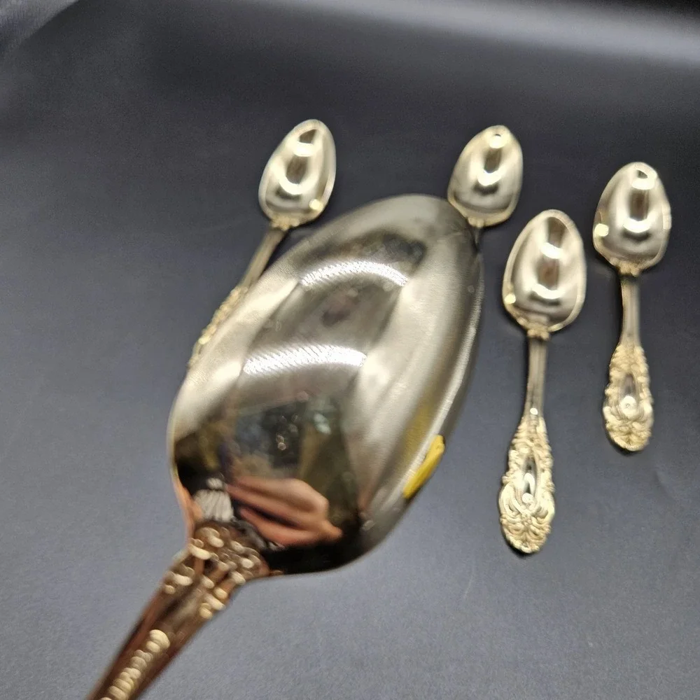 Towle Gold Electroplate Stainless 5 Teaspoons Flatware TWS545 Scrolls